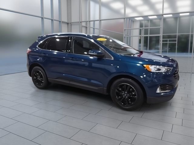 Used 2020 Ford Edge SEL w/ Cold Weather Package image 2