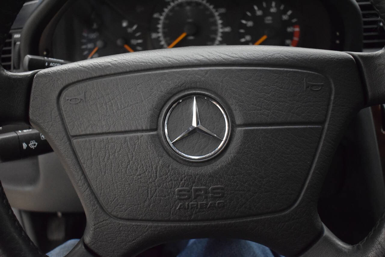 Used 2000 Mercedes-Benz C 230 image 59