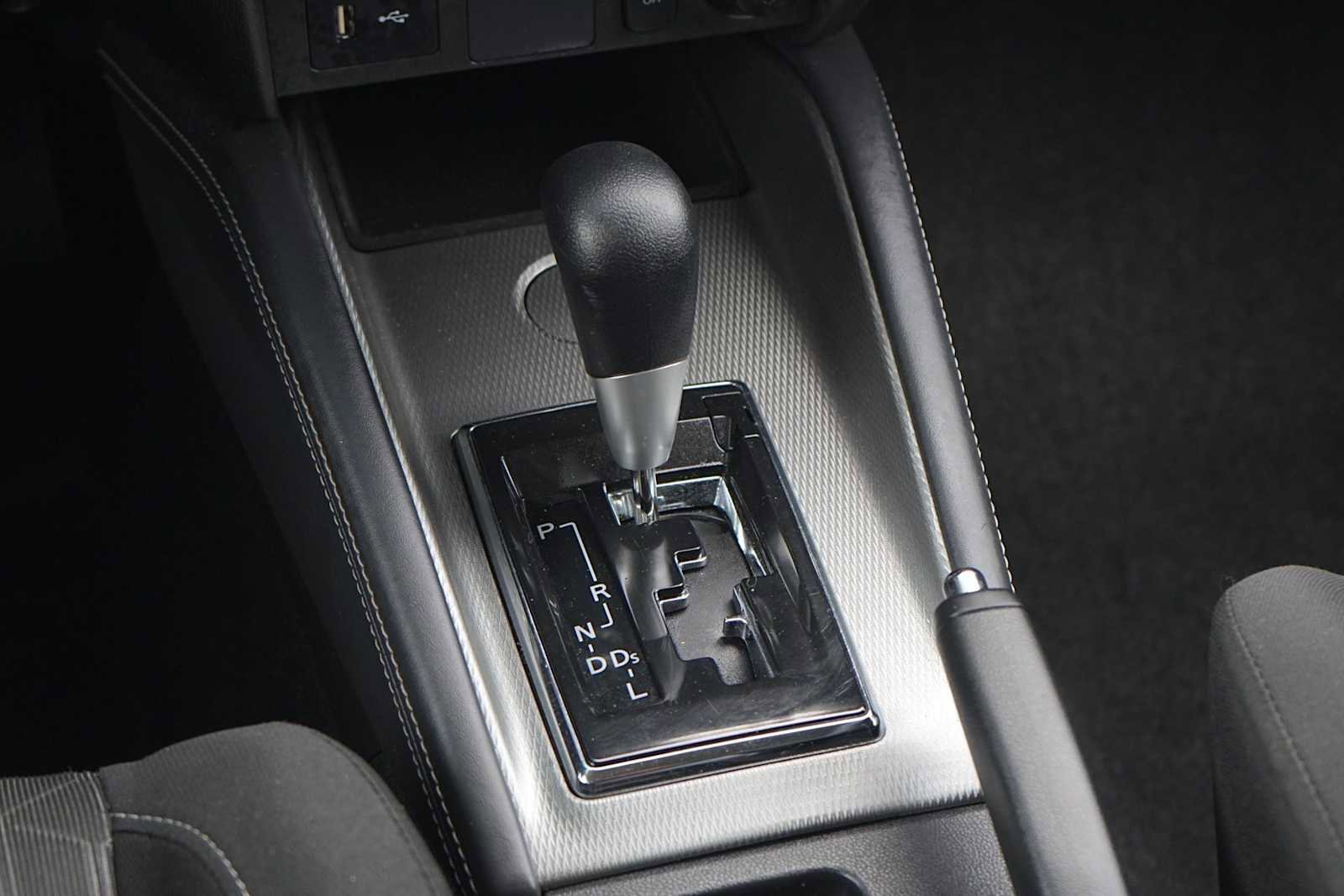 Used 2022 Mitsubishi Outlander Sport ES FWD image 21