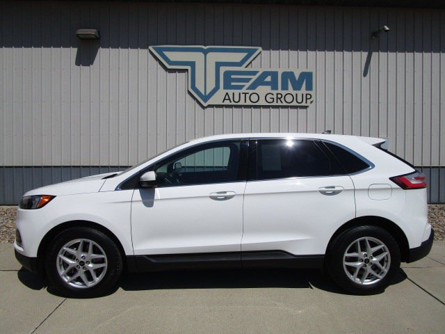 Used 2024 Ford Edge SEL w/ Convenience Package AWD/4WD image 4