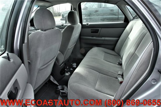 Used 2006 Ford Taurus SE image 10