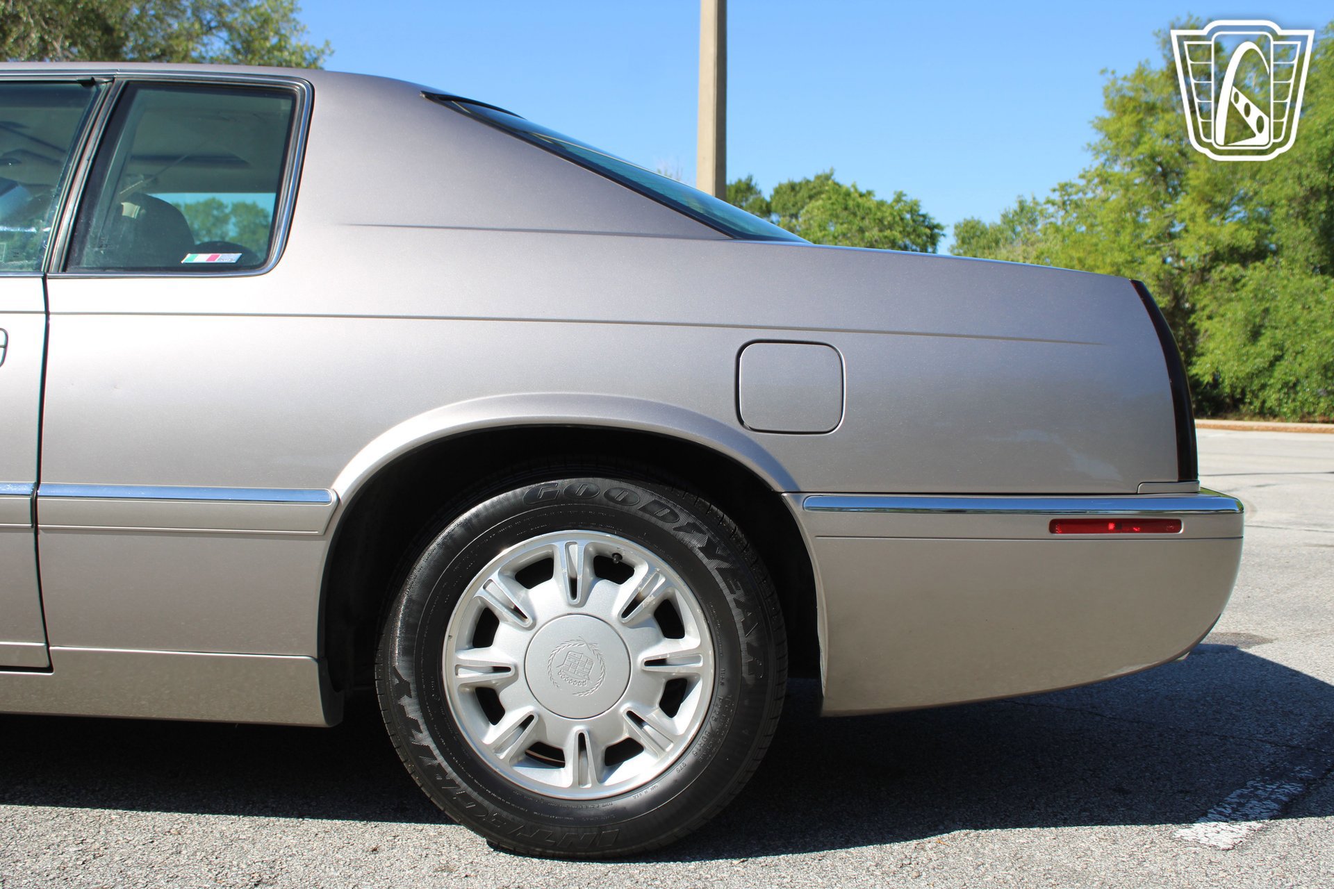 Used 1996 Cadillac Eldorado image 31