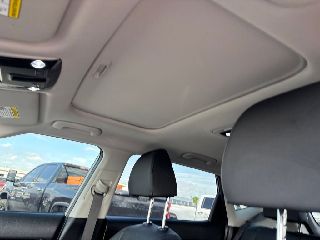 Used 2023 Kia Seltos EX image 14