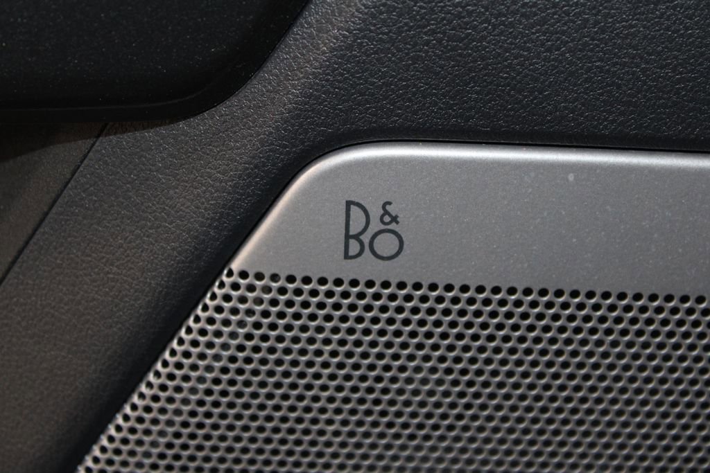 Used 2023 Ford F150 Lariat w/ Equipment Group 502A High image 31