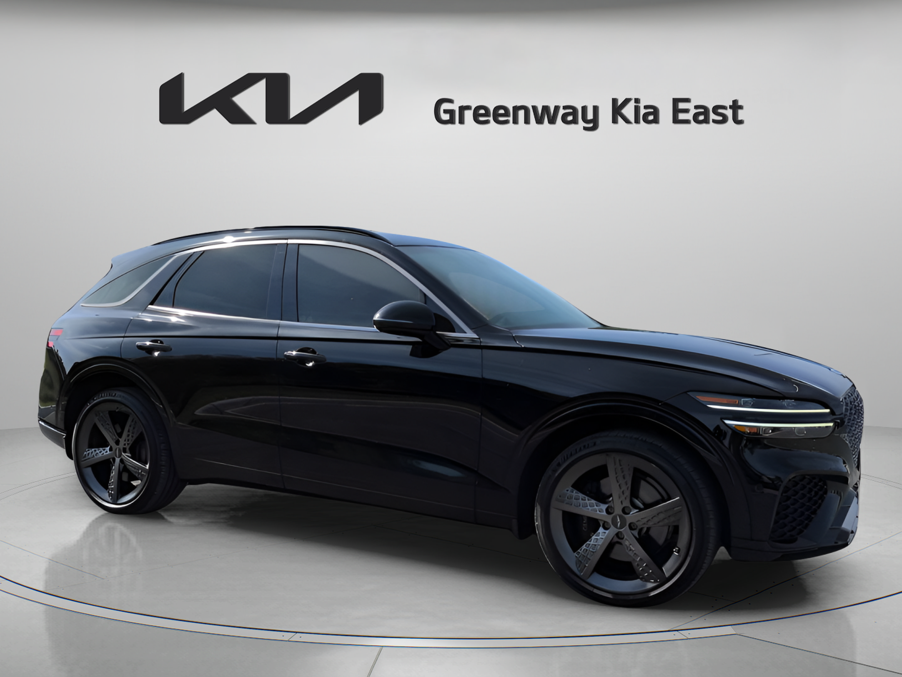 Used 2024 Genesis GV70 2.5T w/ Sport Prestige Package AWD/4WD image 3
