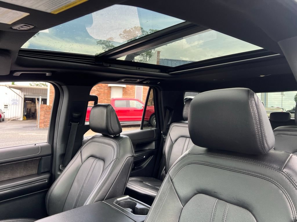 Used 2021 Ford Expedition Limited RWD image 14