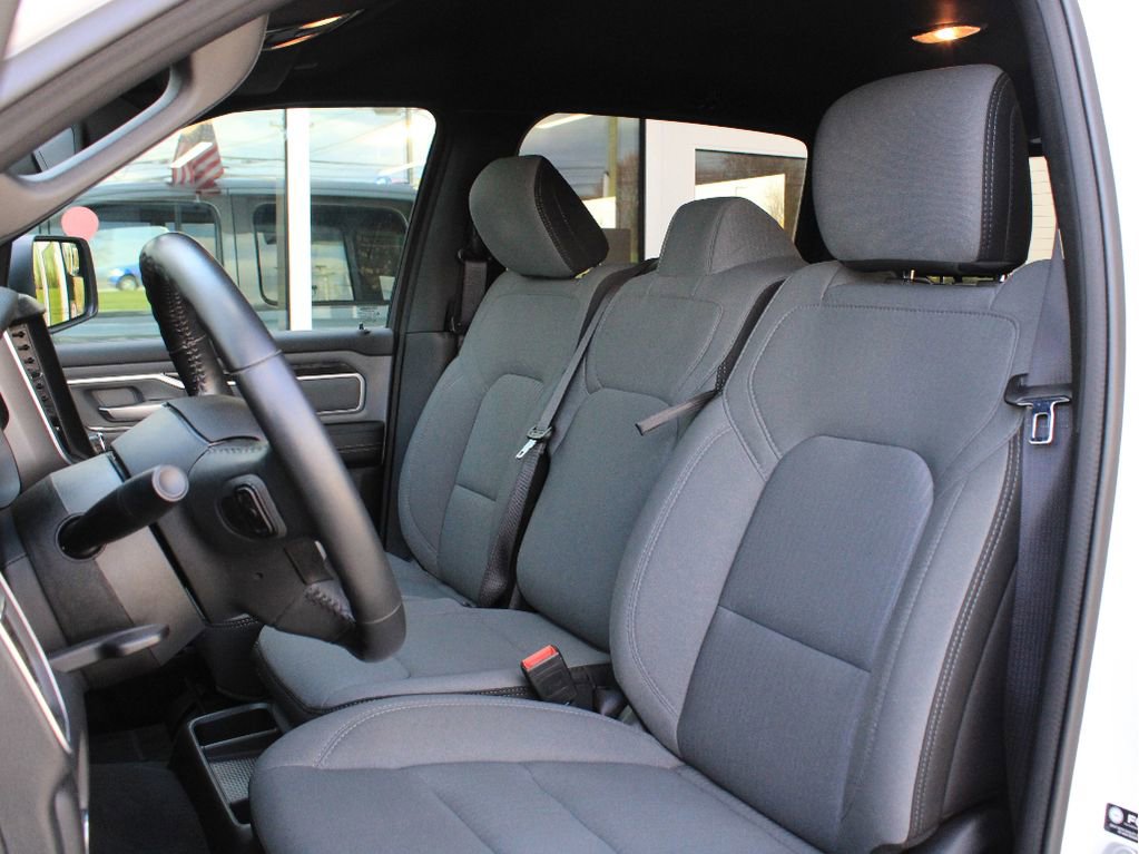 Used 2022 RAM 1500 Big Horn image 10