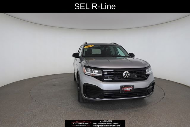 Used 2023 Volkswagen Atlas SEL R-Line image 30
