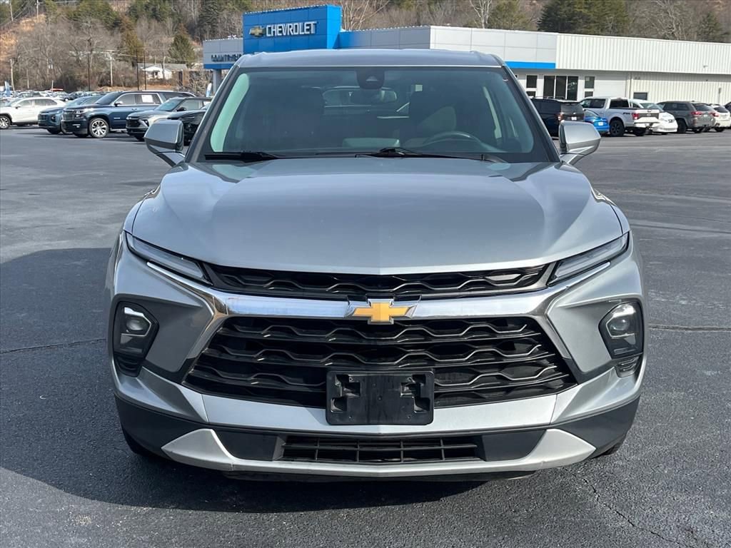 Used 2023 Chevrolet Blazer LT image 7