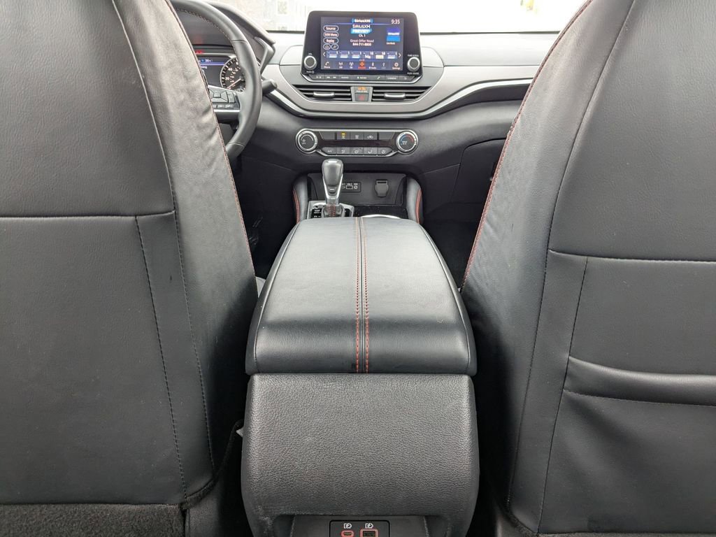 Used 2025 Nissan Altima 2.5 SR image 27