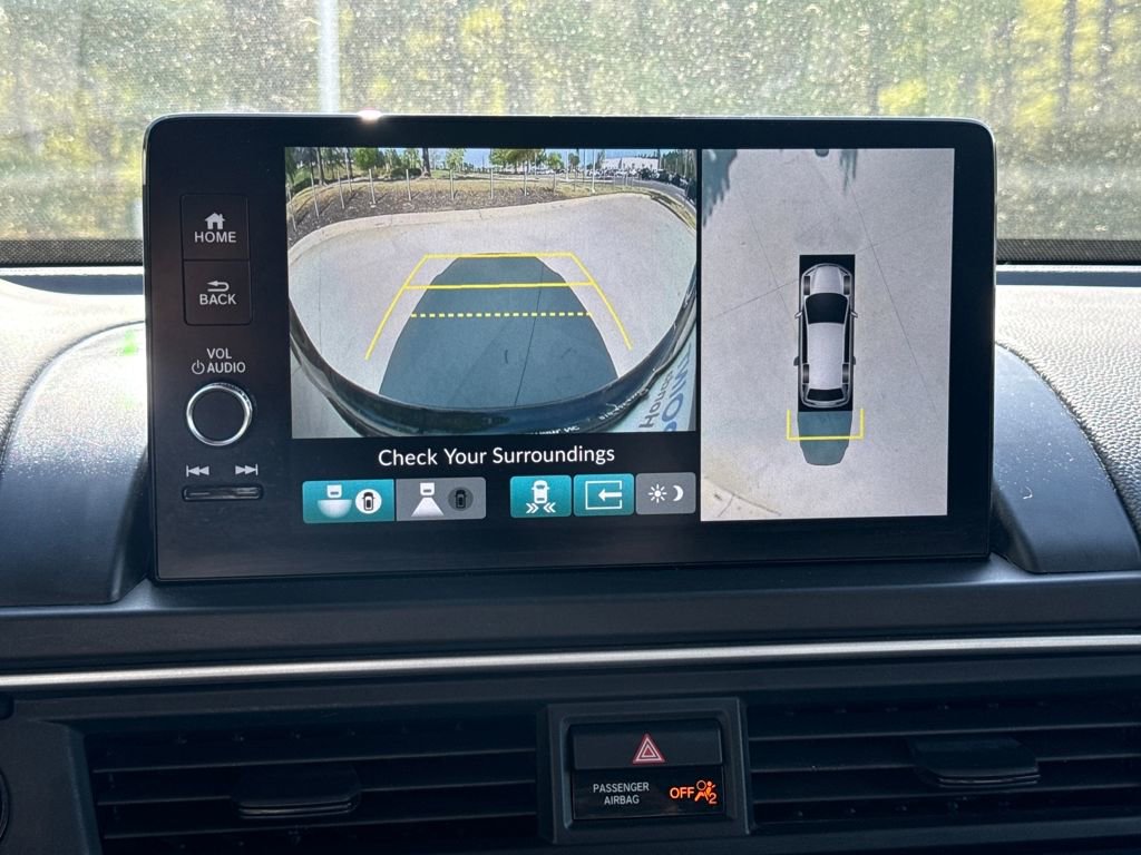 Used 2024 Honda Pilot Elite image 24