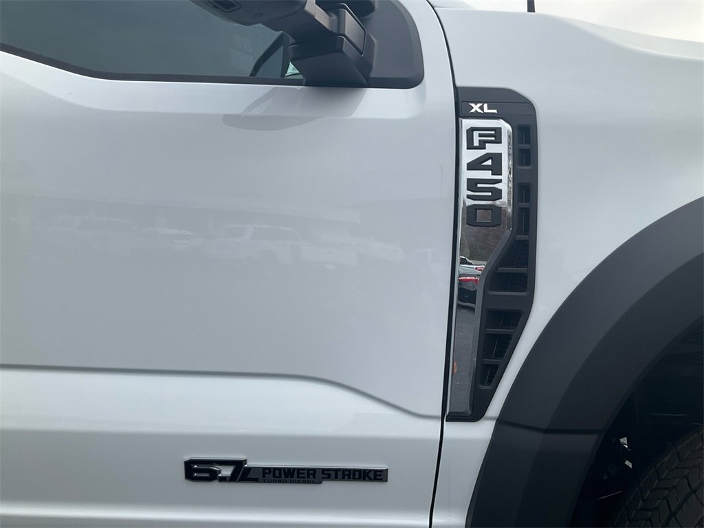 New 2026 Ford F450 XL image 18
