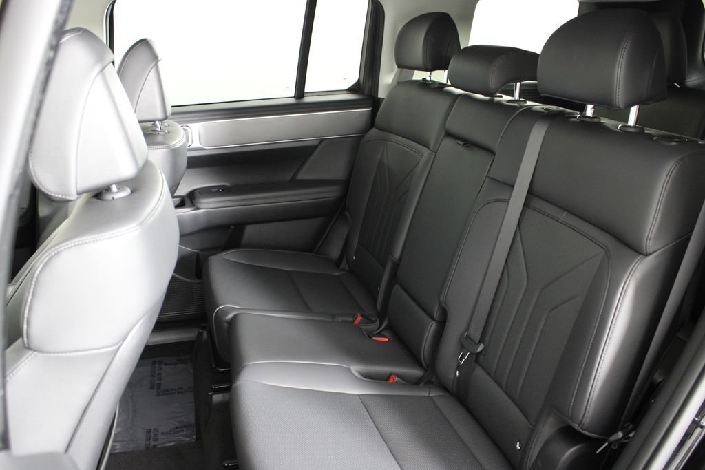 Certified 2025 Hyundai Santa Fe XRT AWD/4WD image 22