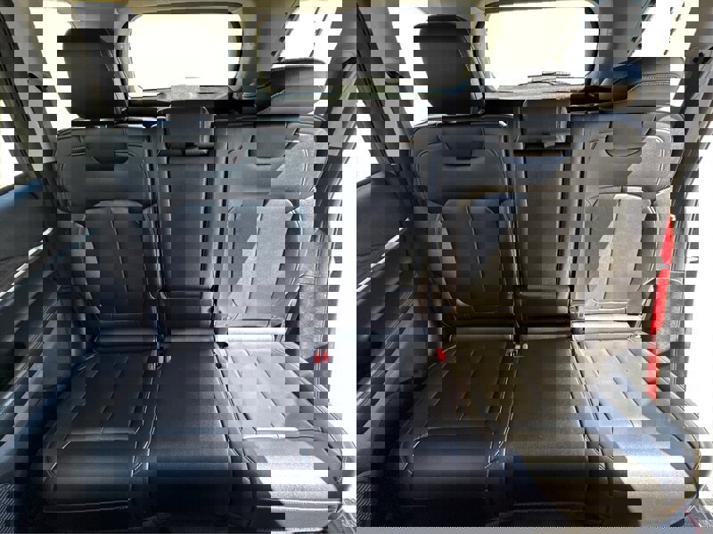 Used 2023 Jeep Grand Cherokee Limited image 63