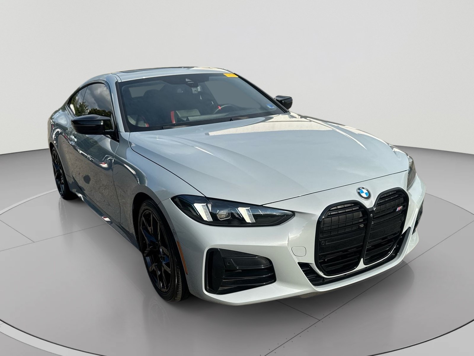 Used 2025 BMW 440i xDrive Coupe w/ Premium Package AWD/4WD image 3