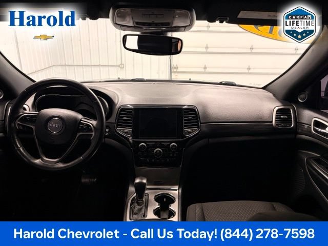 Used 2019 Jeep Grand Cherokee Laredo w/ Security & Convenience Group AWD/4WD image 13