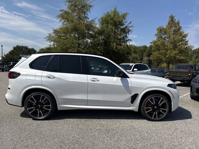 New 2026 BMW X5 M60i image 2