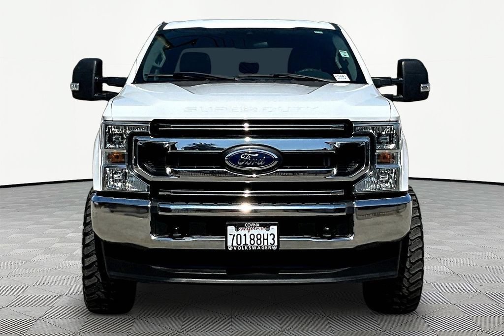 Used 2022 Ford F250 XLT AWD/4WD image 2