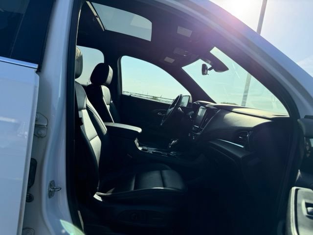 Certified 2022 Chevrolet Traverse High Country AWD/4WD image 11