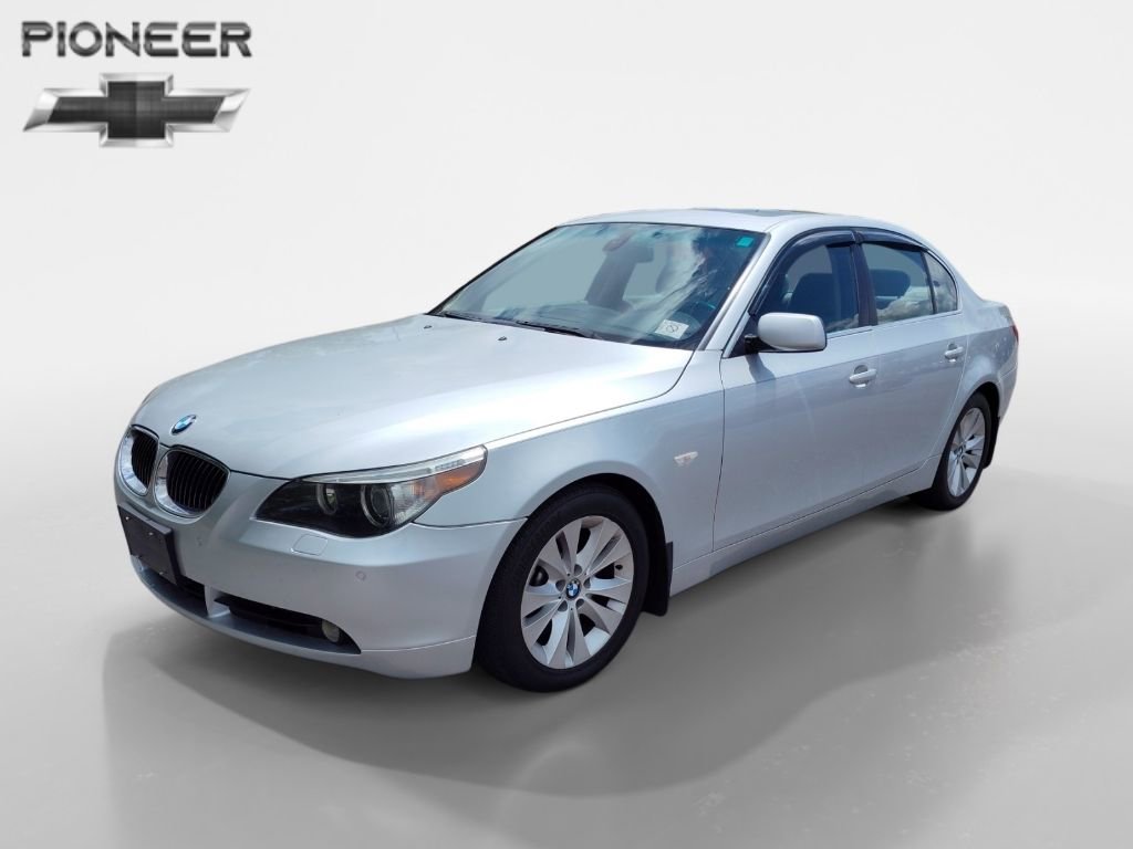 Used 2005 BMW 545i Sedan image 1