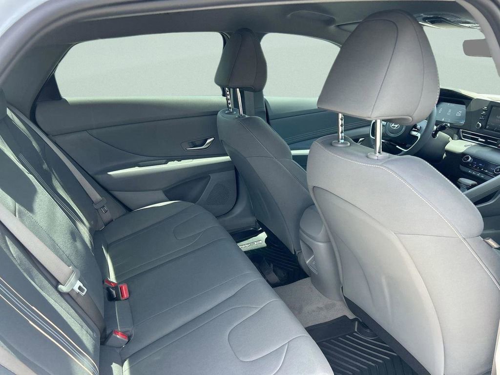 New 2026 Hyundai Elantra Sport FWD image 20