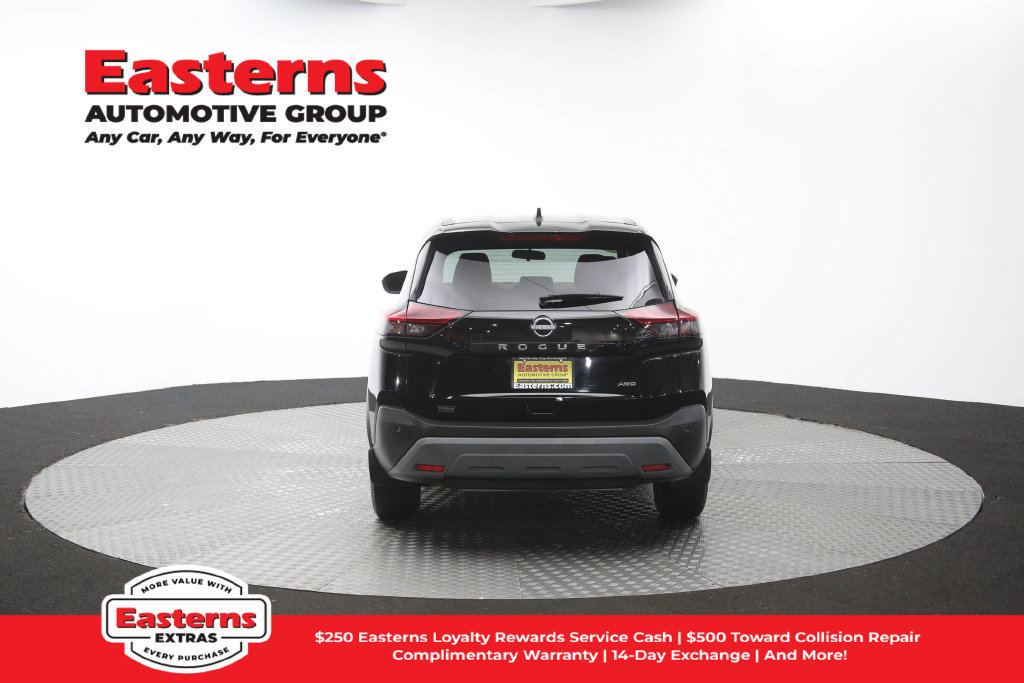 Used 2023 Nissan Rogue S AWD/4WD image 37