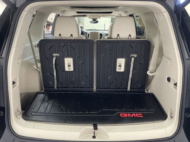 Used 2023 GMC Acadia Denali w/ Black Diamond Edition image 25