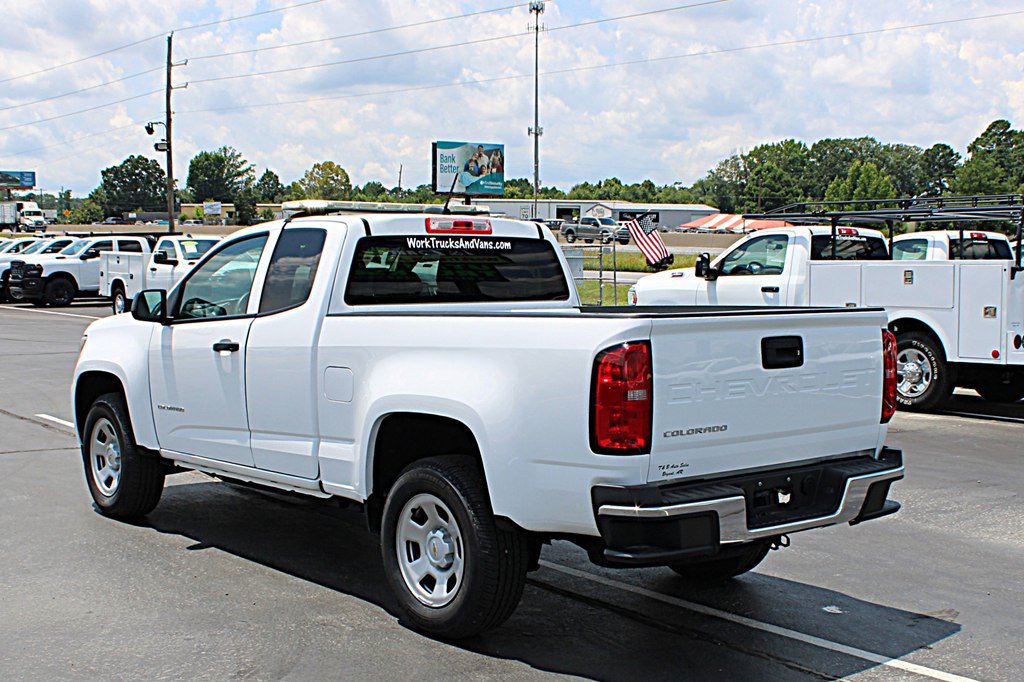 Used 2022 Chevrolet Colorado W/T w/ WT Convenience Package RWD image 4
