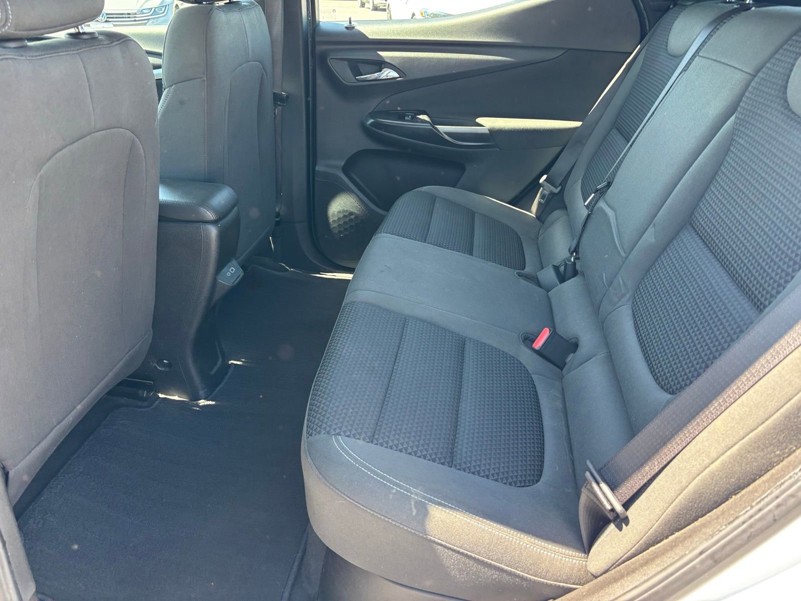 Used 2023 Chevrolet Bolt EUV LT FWD image 20