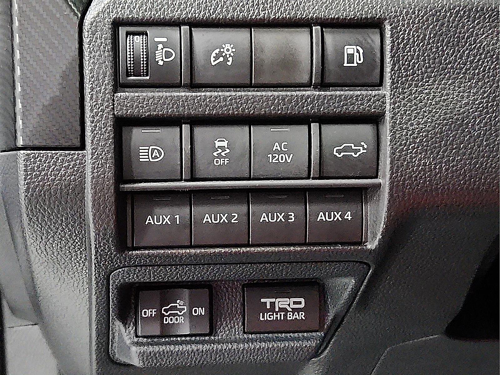 Certified 2025 Toyota Tacoma TRD Pro AWD/4WD image 14