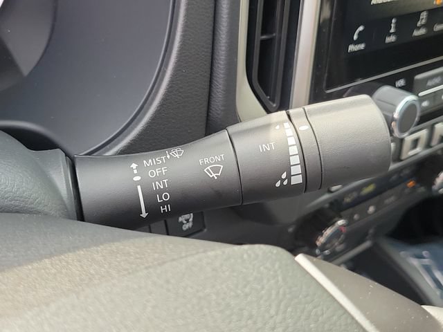 New 2026 Nissan Frontier SV w/ All-Weather Content Package AWD/4WD image 15