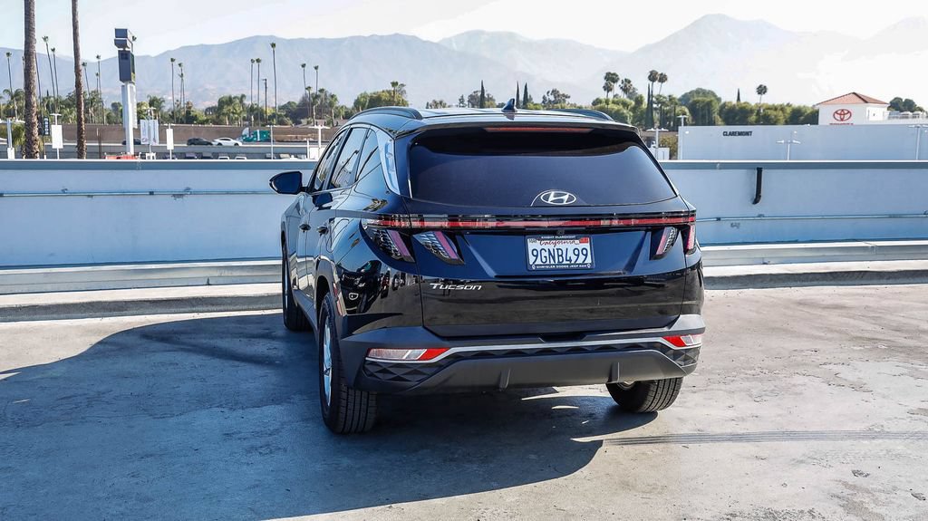 Used 2023 Hyundai Tucson SEL FWD image 7