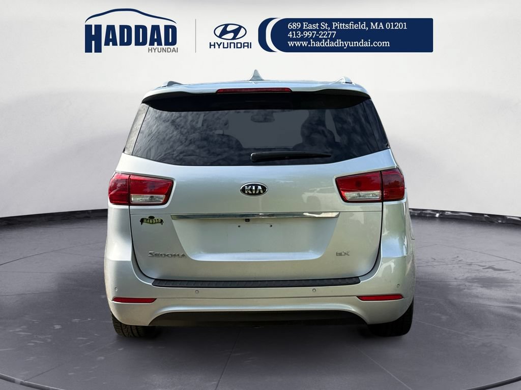 Used 2015 Kia Sedona EX w/ EX Premium Package FWD image 4