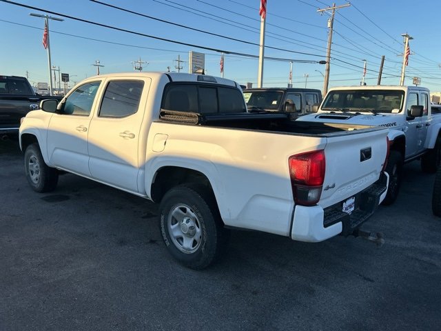Used 2021 Toyota Tacoma SR5 image 2