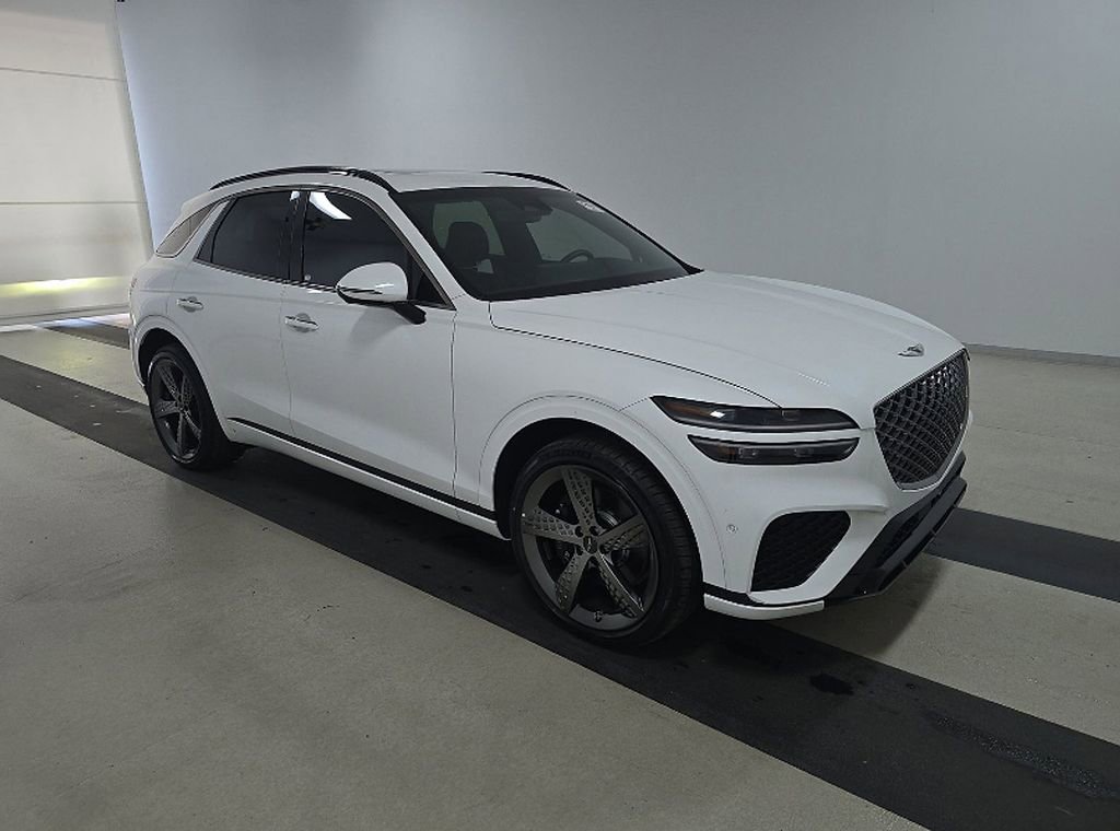 Used 2025 Genesis GV70 2.5T w/ Sport Prestige Package AWD/4WD image 4
