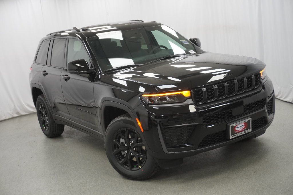 New 2026 Jeep Grand Cherokee Altitude AWD/4WD image 8