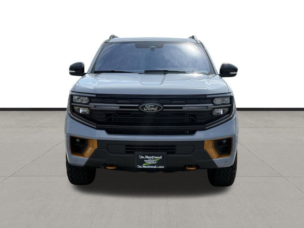Used 2025 Ford Expedition Tremor AWD/4WD image 2