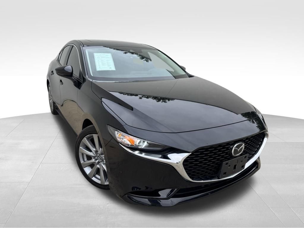 Certified 2023 MAZDA MAZDA3 s FWD image 2