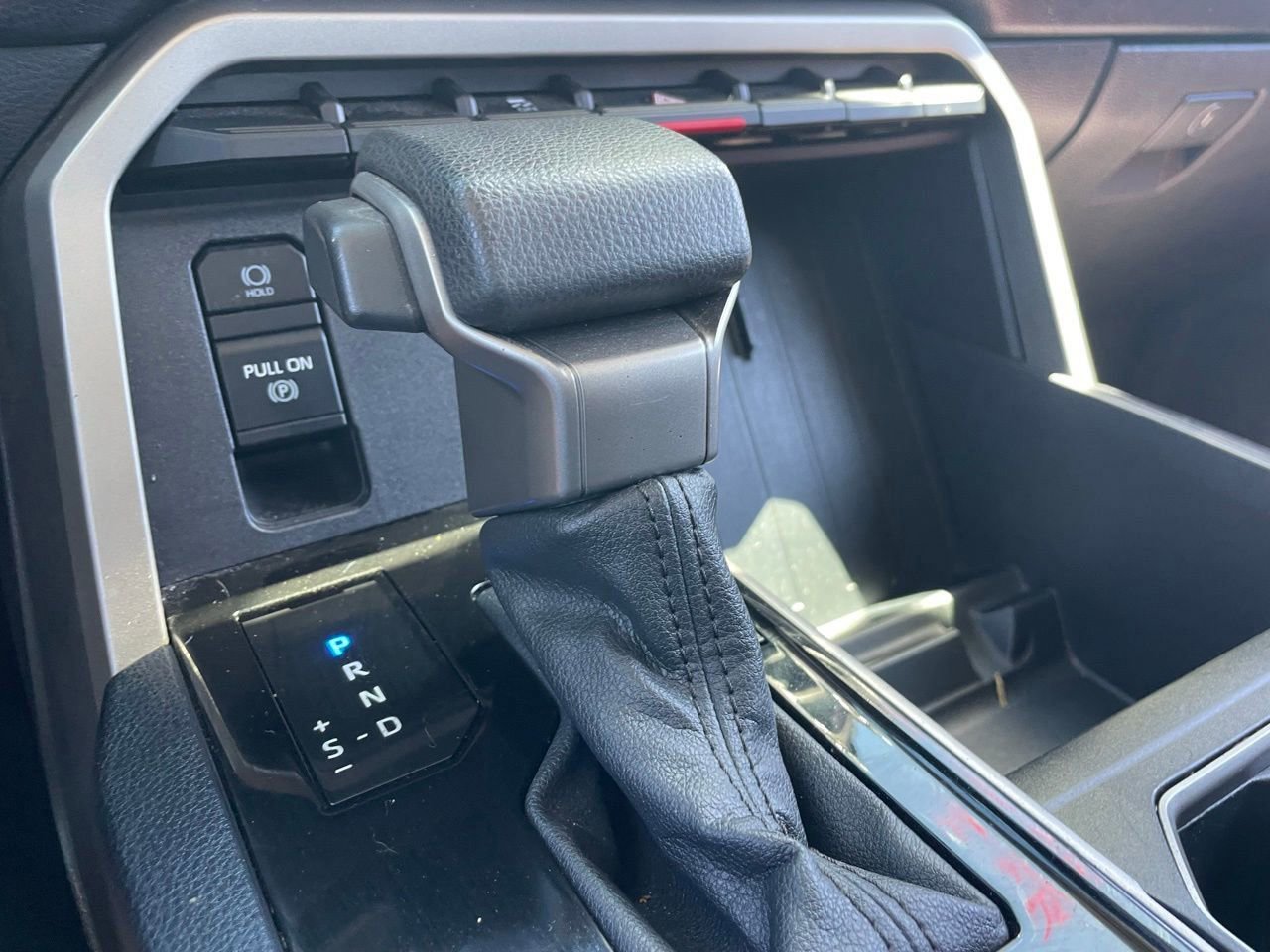 Used 2022 Toyota Tundra SR5 image 7