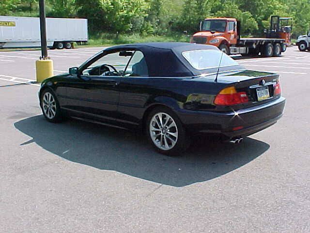Used 2004 BMW 330Ci Convertible RWD image 10