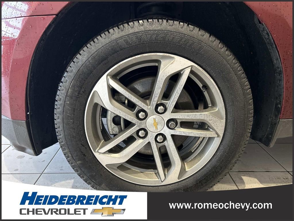 Used 2016 Chevrolet Equinox LTZ w/ Enhanced Convenience Package image 6