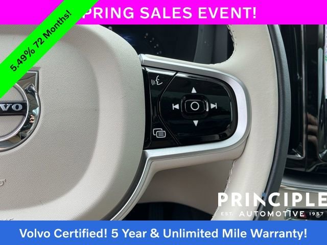 Certified 2025 Volvo XC60 B5 Core image 23