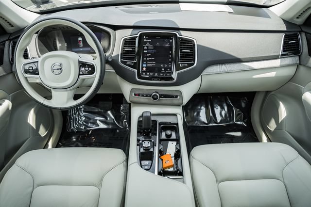 Certified 2024 Volvo XC90 B6 Plus w/ Protection Package Premier AWD/4WD image 21