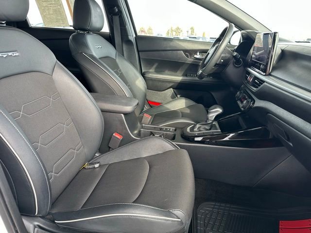 Used 2024 Kia Forte GT-Line image 13