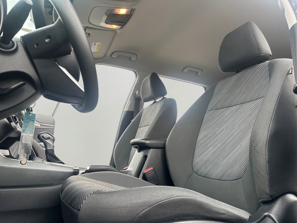 Used 2023 Kia Seltos LX image 23