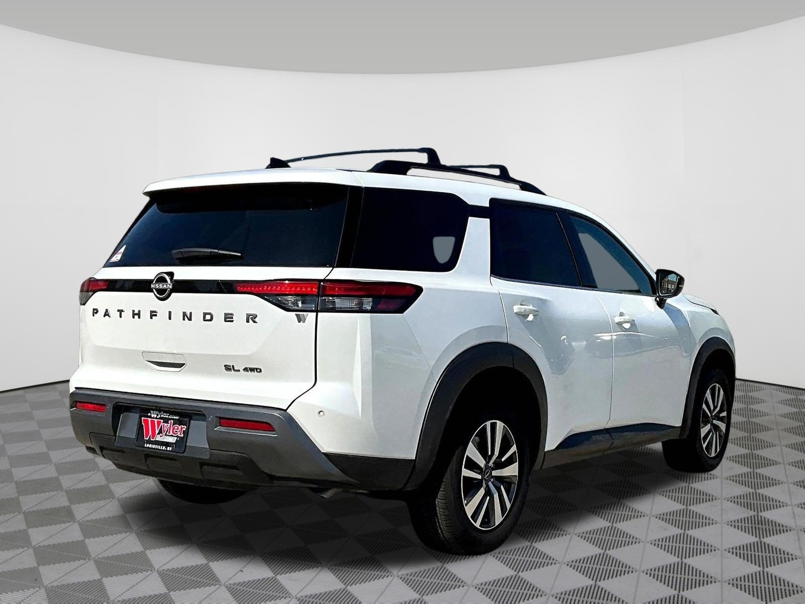 Certified 2026 Nissan Pathfinder SL AWD/4WD image 6