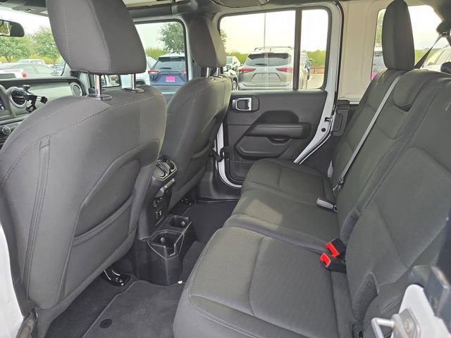 Used 2019 Jeep Wrangler Unlimited Sahara w/ Safety Group image 13