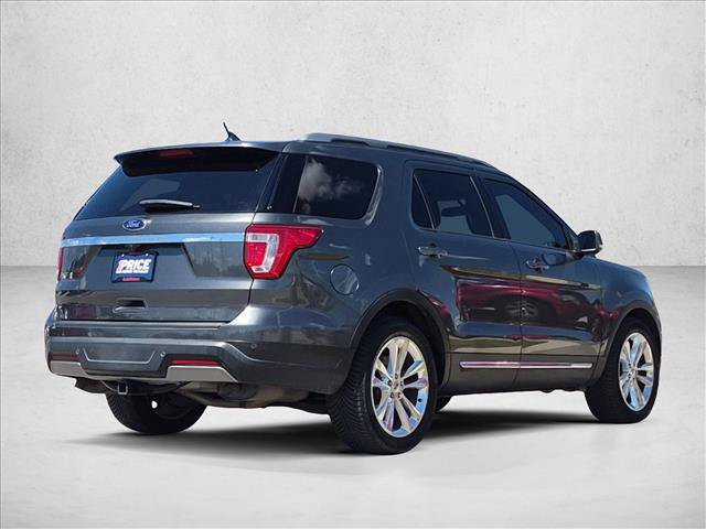 Used 2019 Ford Explorer XLT w/ Equipment Group 202A FWD image 3
