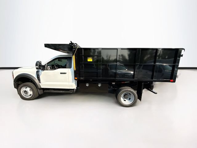 New 2026 Ford F550 4x4 Regular Cab Super Duty image 3
