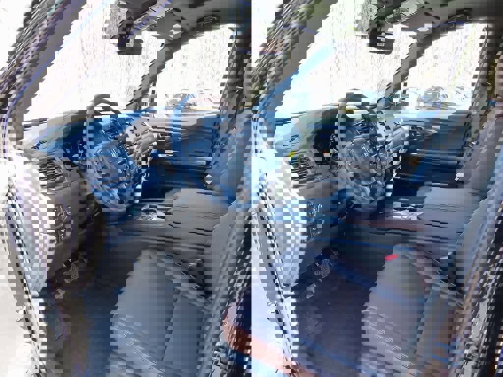 New 2025 Honda Ridgeline RTL image 2